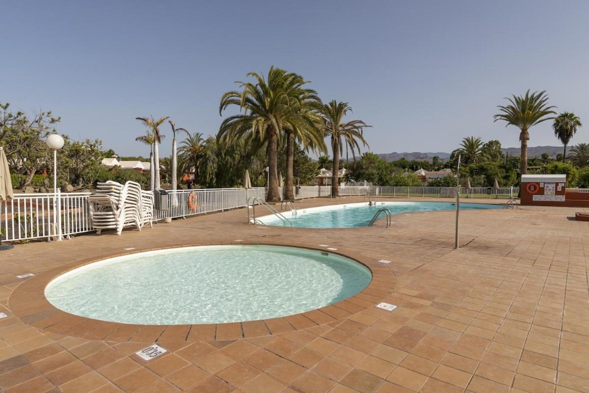 Bungalow Familiar Complejo Melocotones Maspalomas มาสปาโลมาส ภายนอก รูปภาพ