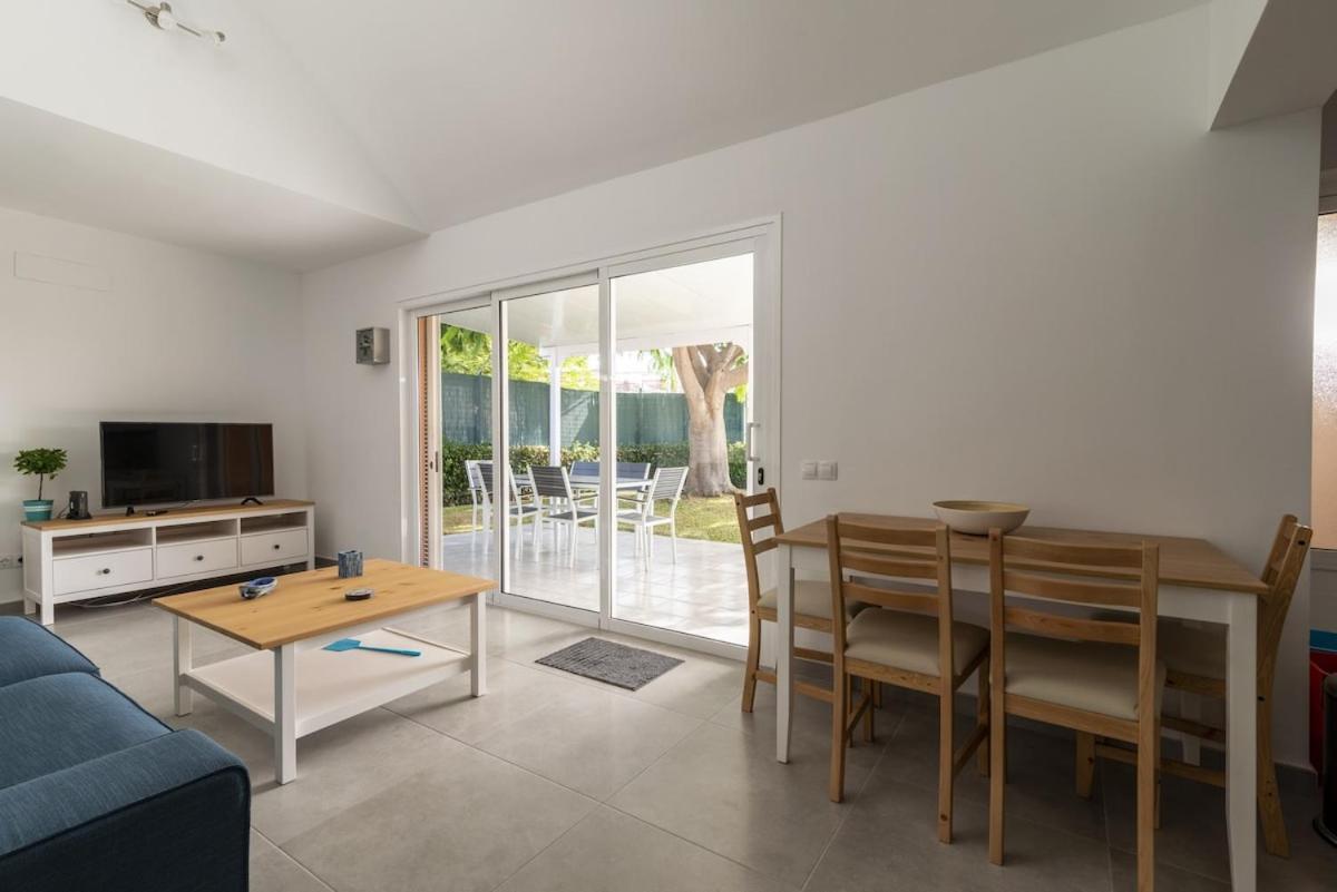 Bungalow Familiar Complejo Melocotones Maspalomas มาสปาโลมาส ภายนอก รูปภาพ